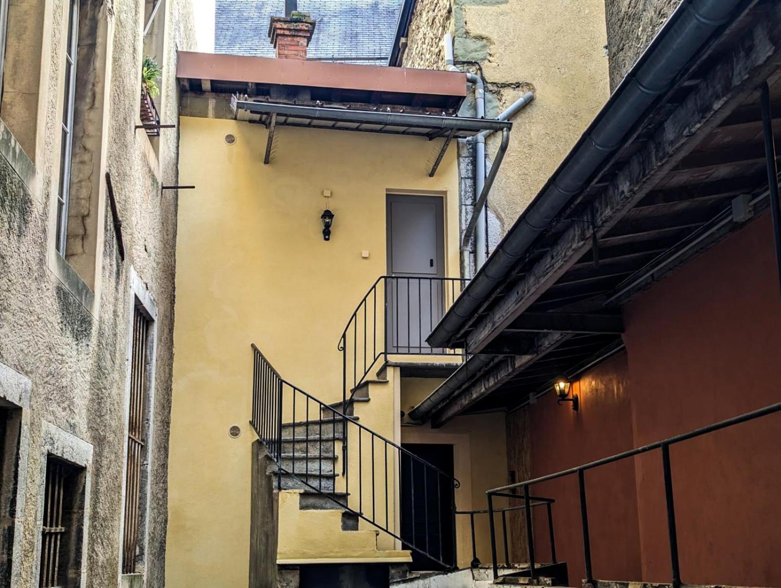 Apartmán Les Petits Boudoirs De Savoie Chambéry Exteriér fotografie